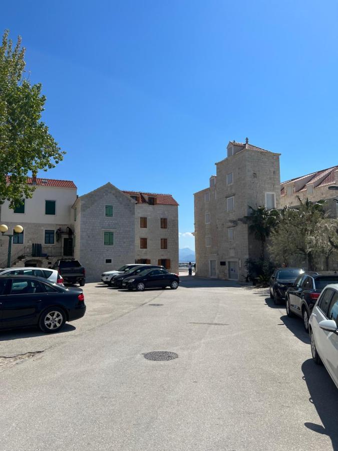 Amaizing Apartment Near Airport Kaštel Štafilić Exterior foto