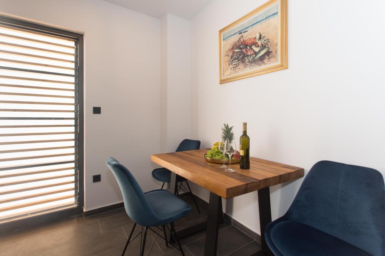 Amaizing Apartment Near Airport Kaštel Štafilić Exterior foto