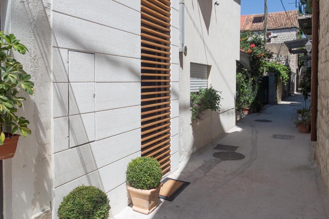 Amaizing Apartment Near Airport Kaštel Štafilić Exterior foto